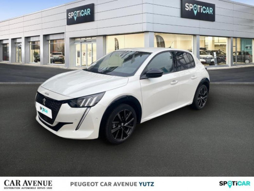 Occasion PEUGEOT 208 1.2 PureTech 130ch S&S GT Pack EAT8 2021 Blanc nacré 17 490 € à Yutz