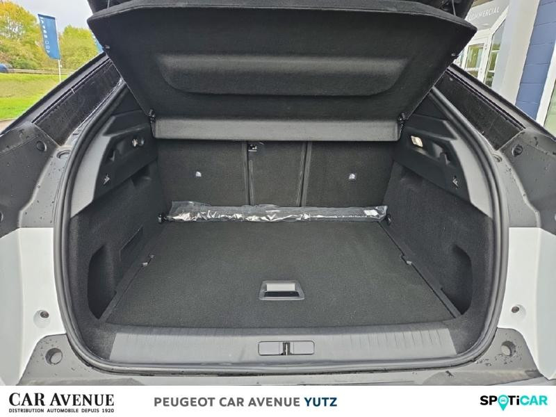 Occasion PEUGEOT 3008 1.2 Hybrid 136ch GT e-DCS6 2024 Blanc Okénite (M) 38890 € à Yutz