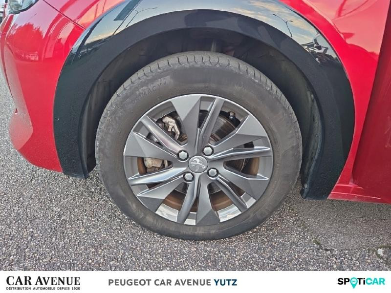 Occasion PEUGEOT 208 e-208 136ch Allure 2021 Rouge Elixir (V) 18890 € à Yutz