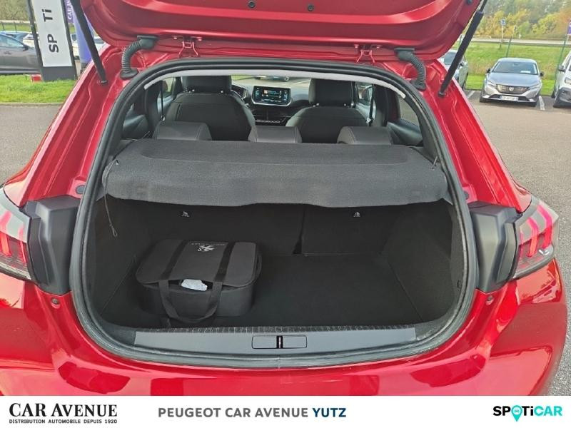 Occasion PEUGEOT 208 e-208 136ch Allure 2021 Rouge Elixir (V) 18890 € à Yutz