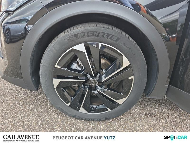 Used PEUGEOT 408 Hybrid 136ch Allure e-DCS6 2024 Noir Perla Nera (M) € 28890 in Yutz