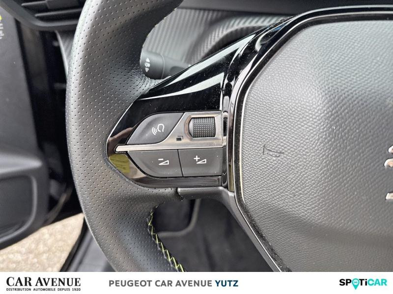 Occasion PEUGEOT 208 e-208 136ch GT 2021 Noir Perla Nera (M) 16990 € à Yutz