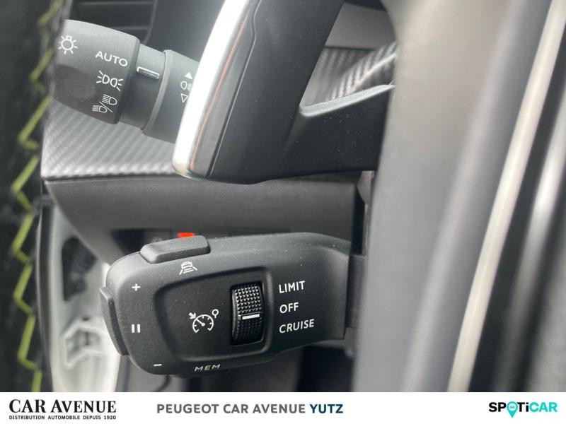 Occasion PEUGEOT 208 1.2 PureTech 130ch S&S GT Pack EAT8 2021 Blanc nacré 17490 € à Yutz