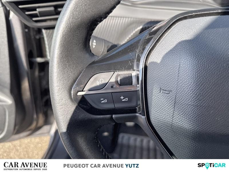 Occasion PEUGEOT 208 1.2 PureTech 75ch S&S Style 2021 Gris Platinium (M) 11990 € à Yutz