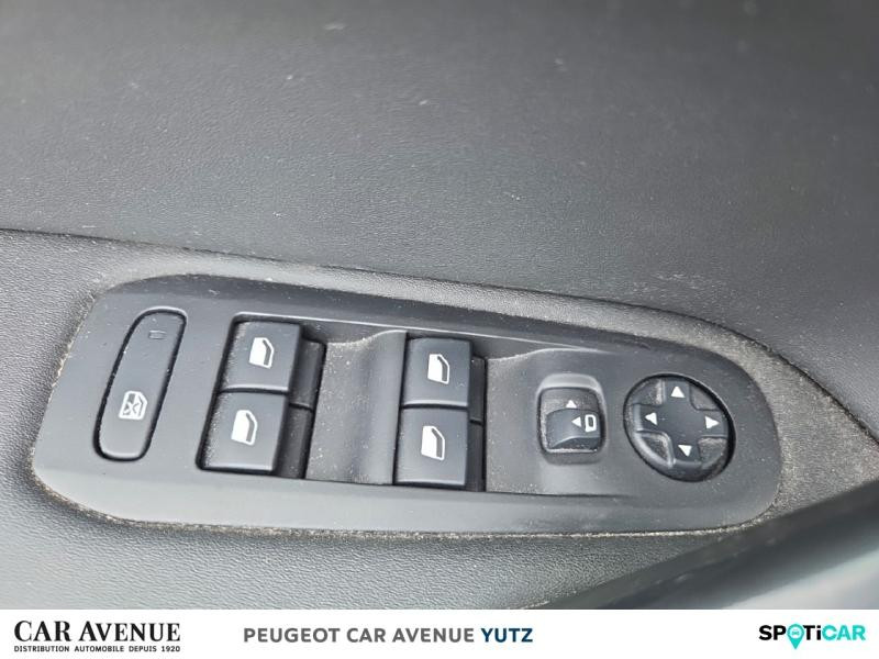 Occasion PEUGEOT 308 SW 1.5 BlueHDi 130ch S&S Roadtrip EAT8 2021 Bleu Vertigo 14490 € à Yutz