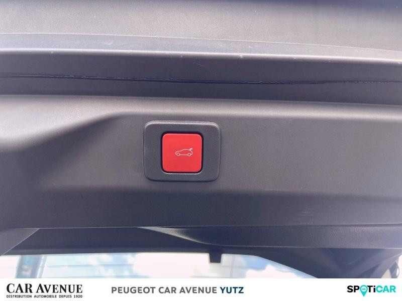 Occasion PEUGEOT 3008 1.2 Hybrid 145ch GT e-DCS6 2025 Gris Artense (M) 38990 € à Yutz