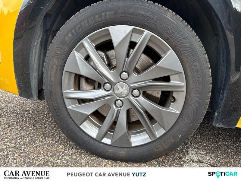 Used PEUGEOT 208 e-208 136ch Style 2022 Jaune € 16990 in Yutz