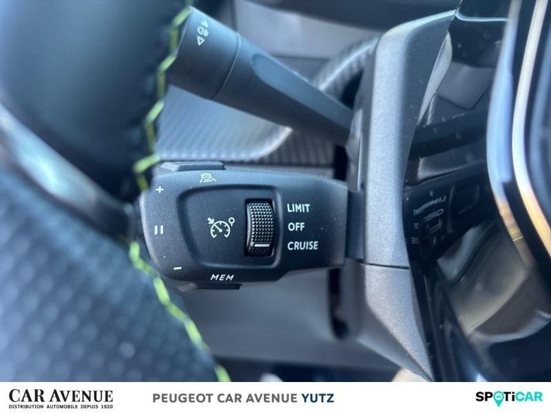 Occasion PEUGEOT 208 e-208 136ch GT Pack 2022 Jaune 19490 € à Yutz