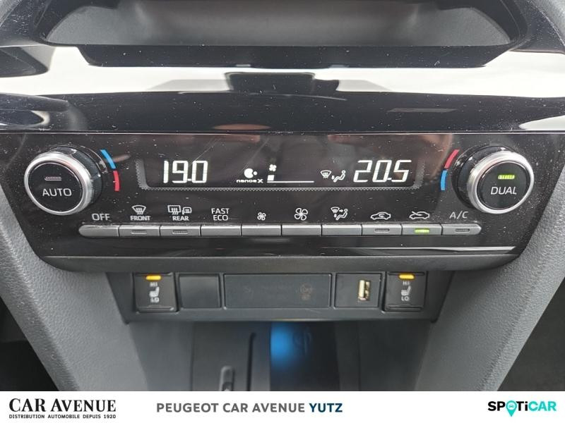 Occasion TOYOTA Yaris Cross 116h Trail + marchepieds MY22 2024 Bronze Impérial (M) 25890 € à Yutz