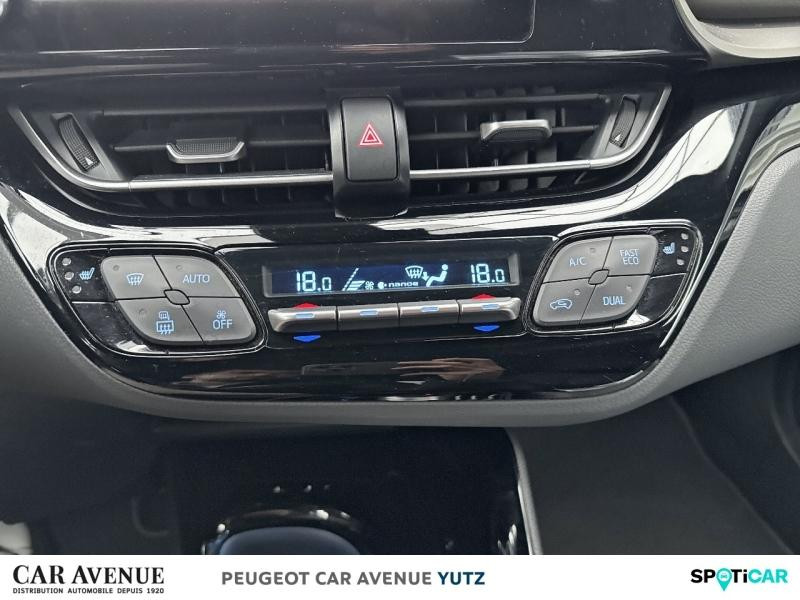 Occasion TOYOTA C-HR 184h Distinctive 2WD E-CVT MY22 2022 Blanc Lunaire nacré bi-ton 25890 € à Yutz