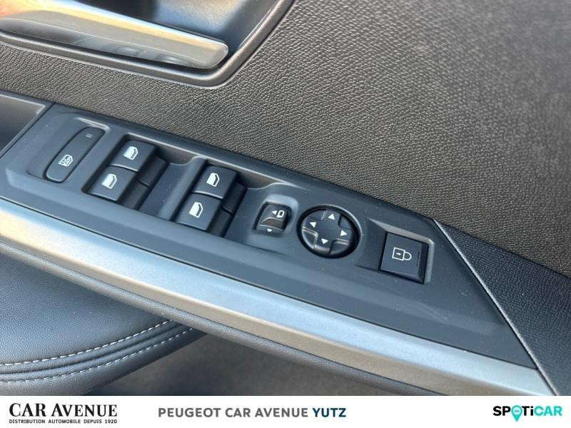Occasion PEUGEOT 3008 1.2 Hybrid 136ch Allure e-DCS6 2025 Gris Artense (M) 32890 € à Yutz
