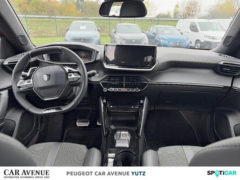 Occasion PEUGEOT 2008 1.2 Hybrid 145ch GT e-DCS6 2025 Rouge Elixir (S) 33208 € à Yutz