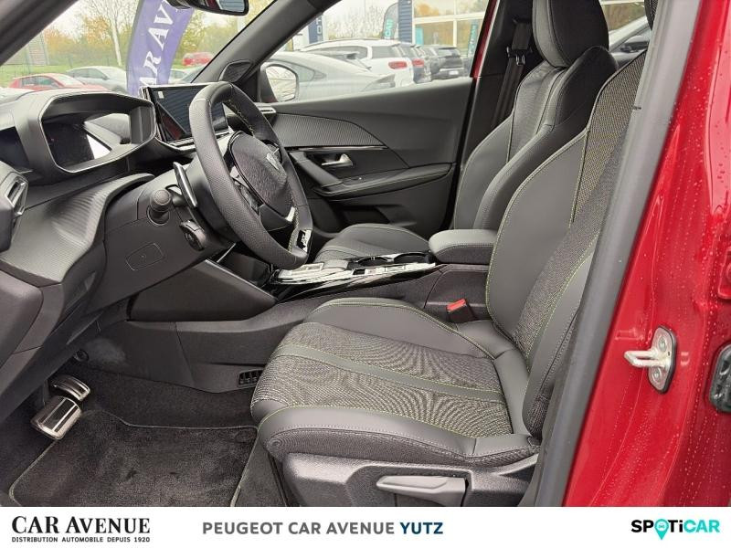 Occasion PEUGEOT 2008 1.2 Hybrid 145ch GT e-DCS6 2025 Rouge Elixir (S) 33208 € à Yutz