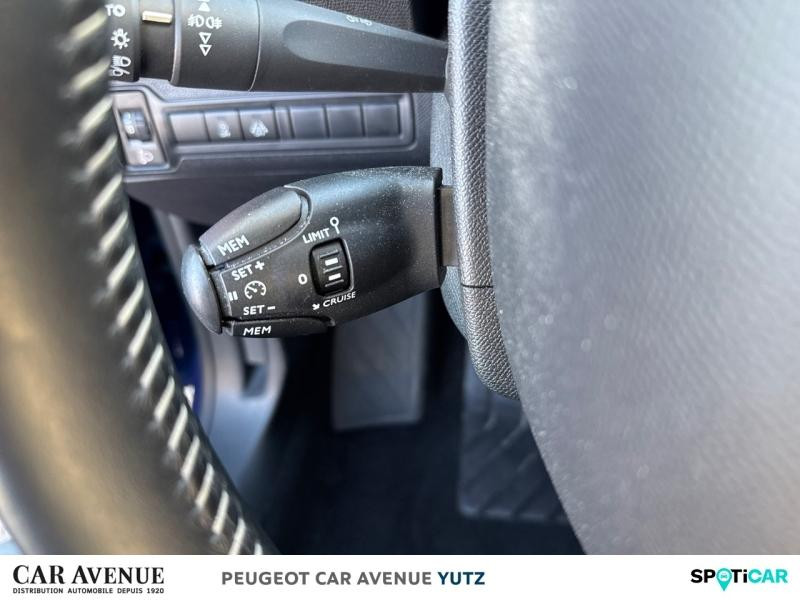 Used PEUGEOT 308 1.2 PureTech 110ch S&S Allure 6cv 2020 Bleu Magnetic € 12990 in Yutz