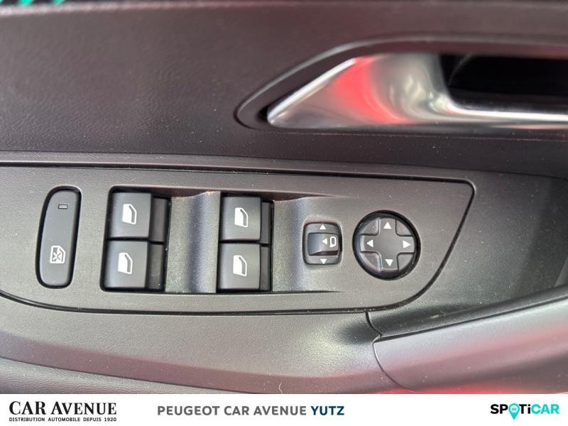 Occasion PEUGEOT 2008 1.2 PureTech 130ch S&S Allure EAT8 2020 Rouge Elixir (S) 14490 € à Yutz