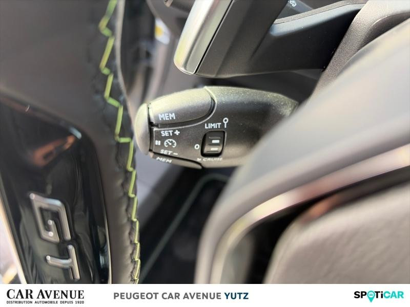 Occasion PEUGEOT 2008 1.2 Hybrid 145ch GT e-DCS6 2025 Gris Selenium (M) 33236 € à Yutz