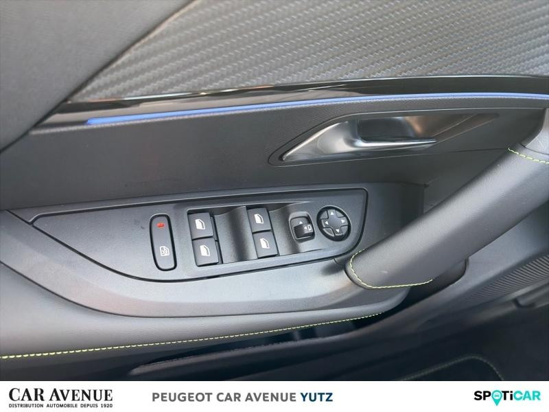 Occasion PEUGEOT 2008 1.2 Hybrid 145ch GT e-DCS6 2025 Gris Selenium (M) 33236 € à Yutz