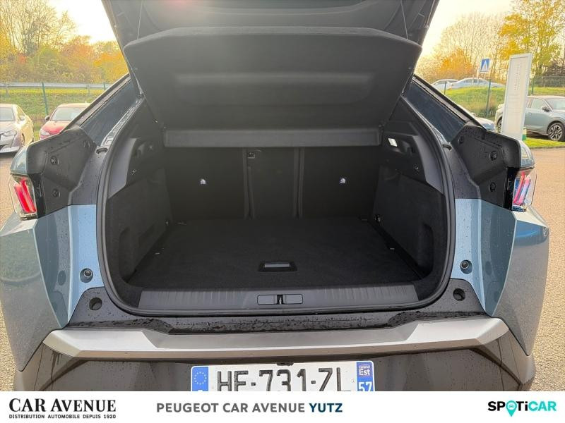 Used PEUGEOT 3008 1.2 Hybrid 145ch Allure e-DCS6 2025 Bleu Ingaro (M) € 37036 in Yutz
