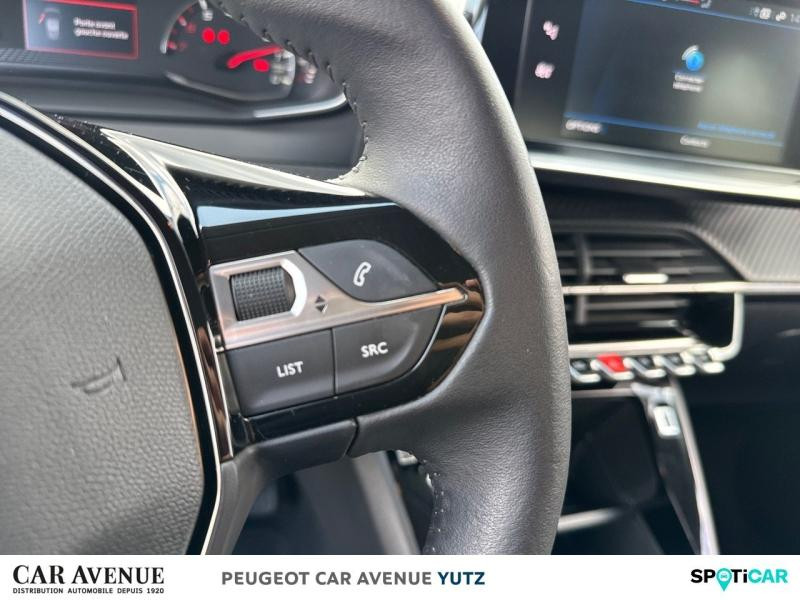 Occasion PEUGEOT 208 1.2 PureTech 100ch S&S Active Pack 2022 Blanc Banquise (O) 12990 € à Yutz