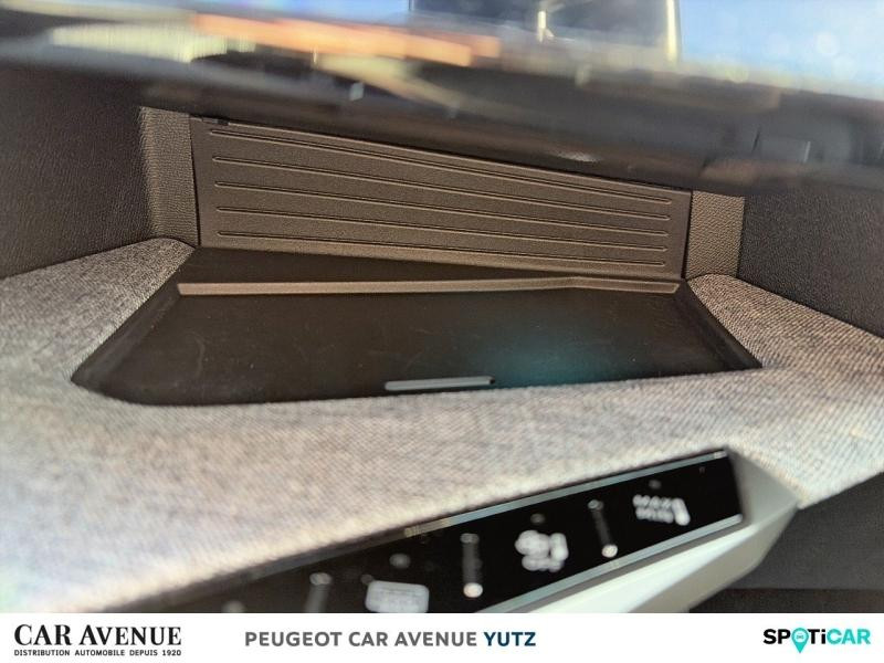 Used PEUGEOT 3008 1.2 Hybrid 145ch GT e-DCS6 2025 Bleu Ingaro (M) € 42048 in Yutz
