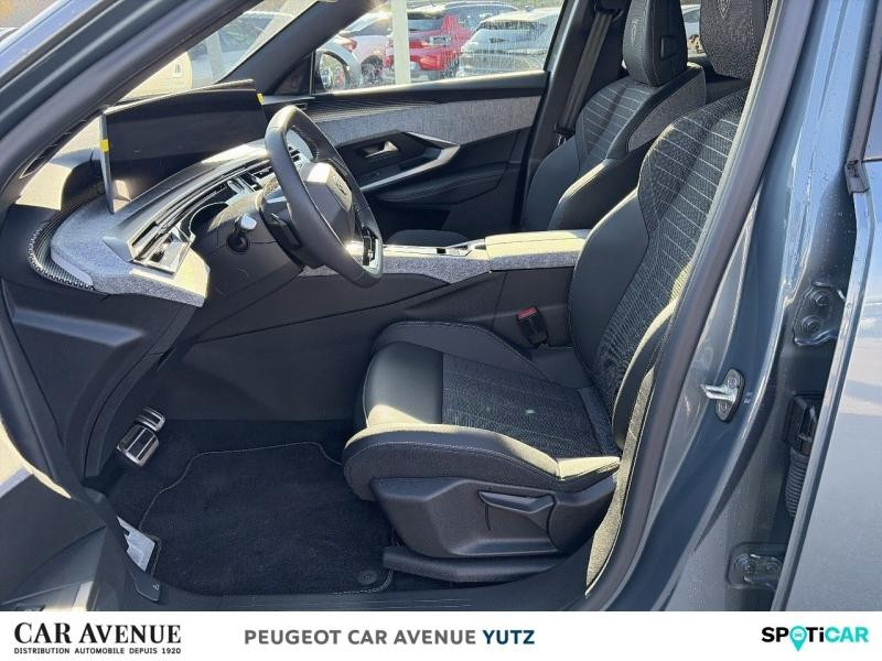 Used PEUGEOT 3008 1.2 Hybrid 145ch GT e-DCS6 2025 Bleu Ingaro (M) € 42048 in Yutz