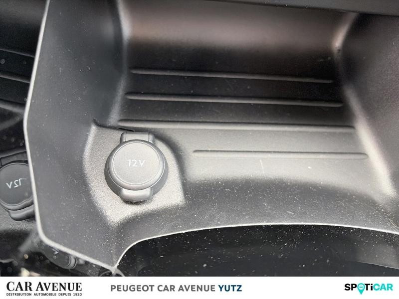 Used PEUGEOT 208 1.2 Hybrid 110ch Allure e-DCS6 2025 Gris Artense (M) € 24757 in Yutz