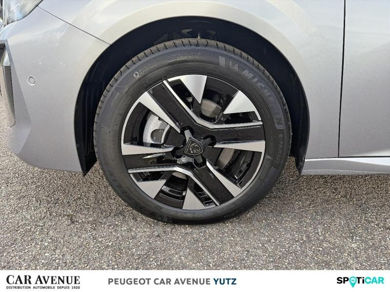 Used PEUGEOT 208 1.2 Hybrid 110ch Allure e-DCS6 2025 Gris Artense (M) € 24757 in Yutz