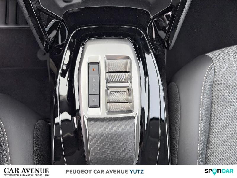 Used PEUGEOT 208 1.2 Hybrid 110ch Allure e-DCS6 2025 Gris Artense (M) € 24757 in Yutz