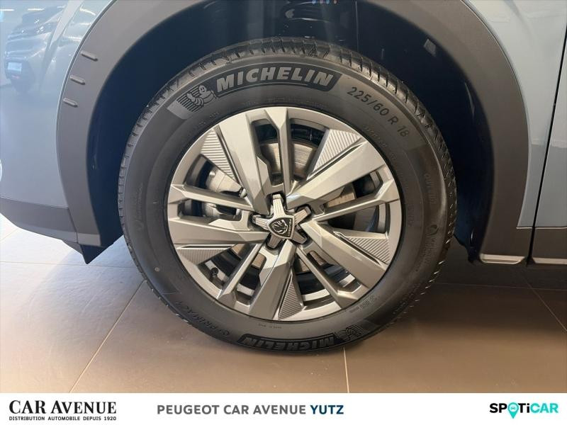 Occasion PEUGEOT 5008 Hybrid 145ch Allure e-DCS6 2025 Bleu 38100 € à Yutz