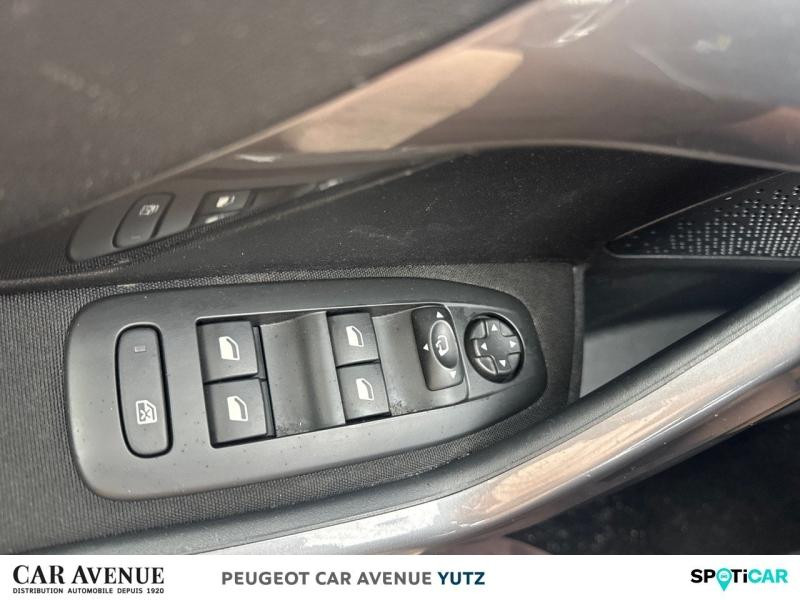 Occasion PEUGEOT 2008 1.6 BlueHDi 75ch Style 2017 Blanc Banquise 9890 € à Yutz