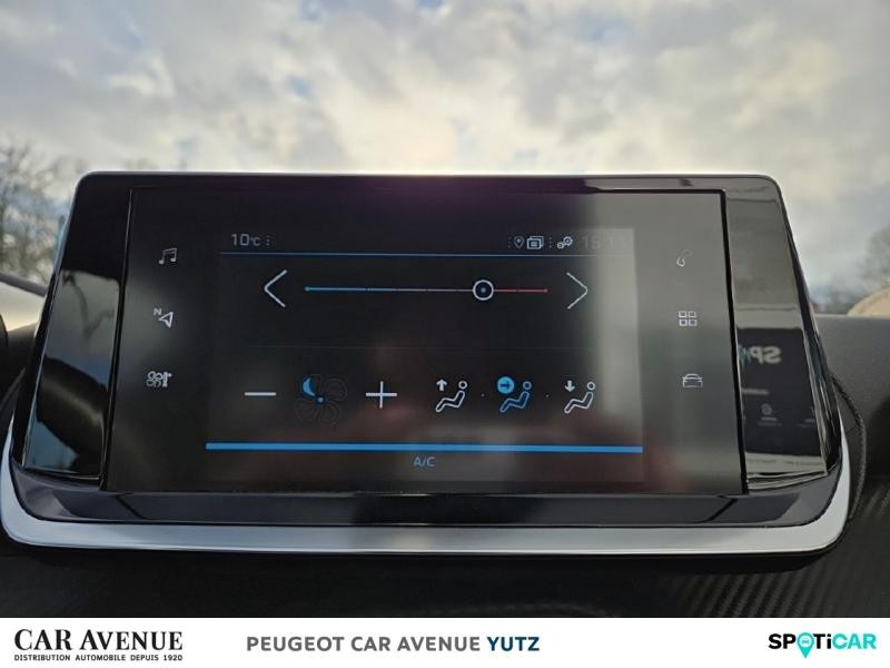 Occasion PEUGEOT 208 1.2 PureTech 100ch S&S Style EAT8 2022 Jaune 14990 € à Yutz