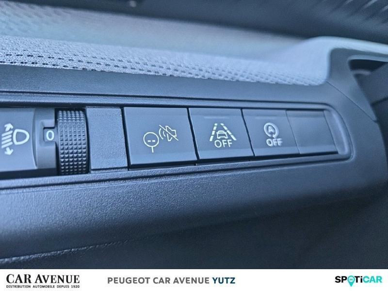 Occasion CITROEN C3 1.2 Turbo 100ch MAX 2024 Rouge Elixir (S) - Noir Perla Nera 17990 € à Yutz