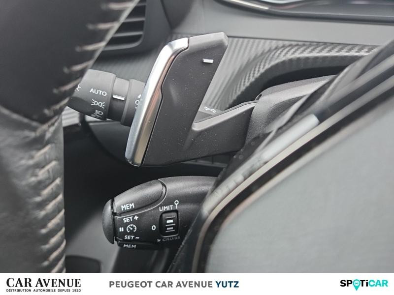 Occasion PEUGEOT 208 1.2 PureTech 100ch S&S Style EAT8 2021 Noir Perla Nera (M) 15990 € à Yutz