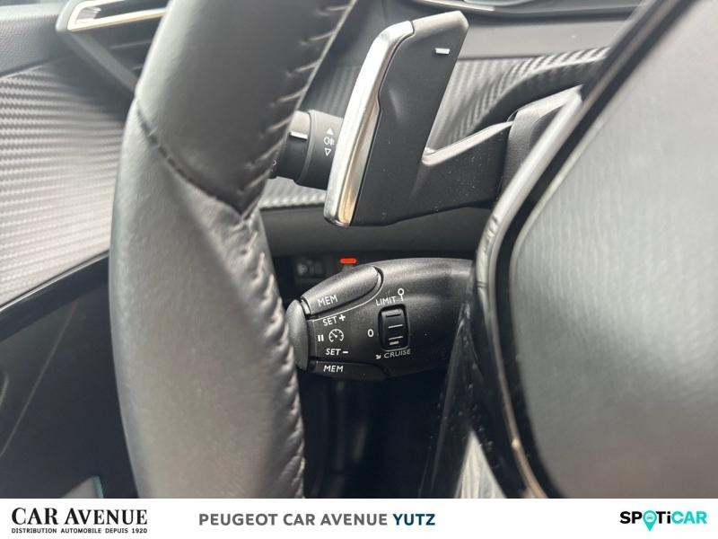Occasion PEUGEOT 208 1.2 PureTech 100ch S&S Allure EAT8 2021 Blanc Banquise (O) 14990 € à Yutz