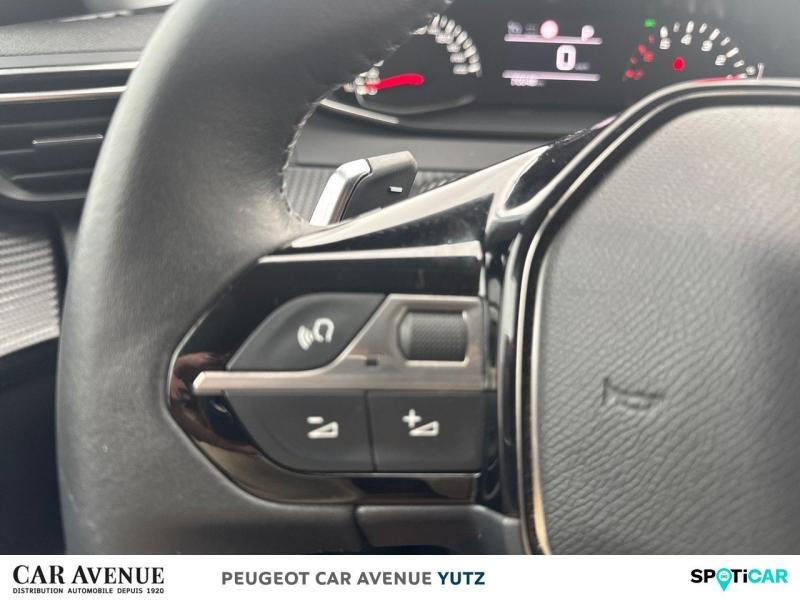 Occasion PEUGEOT 208 1.2 PureTech 100ch S&S Allure EAT8 2021 Blanc Banquise (O) 14990 € à Yutz