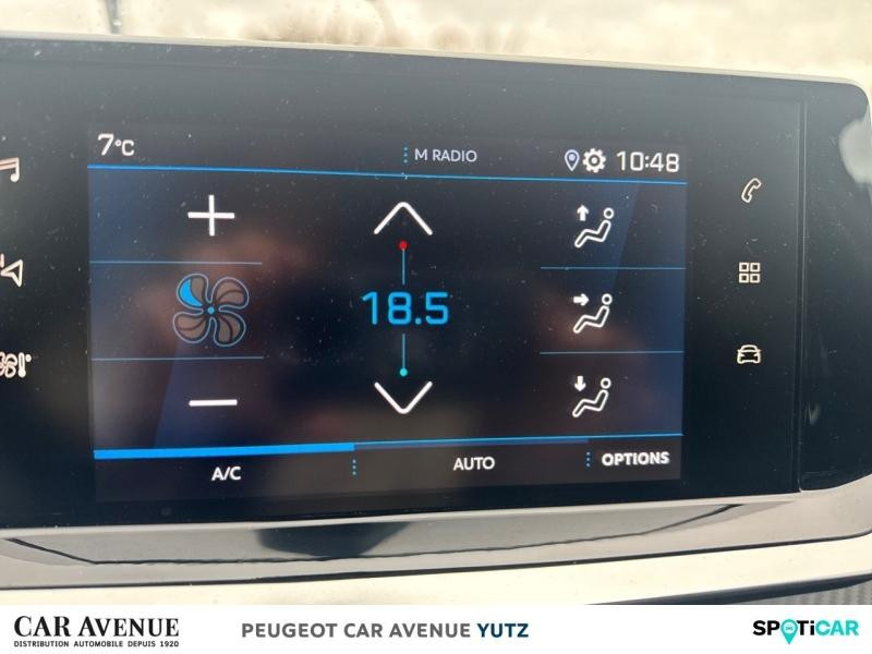 Occasion PEUGEOT 208 1.2 PureTech 100ch S&S Allure EAT8 2021 Blanc Banquise (O) 14990 € à Yutz