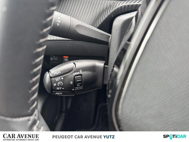 Used PEUGEOT 208 e-208 136ch Allure 2021 Blanc nacré € 15990 in Yutz