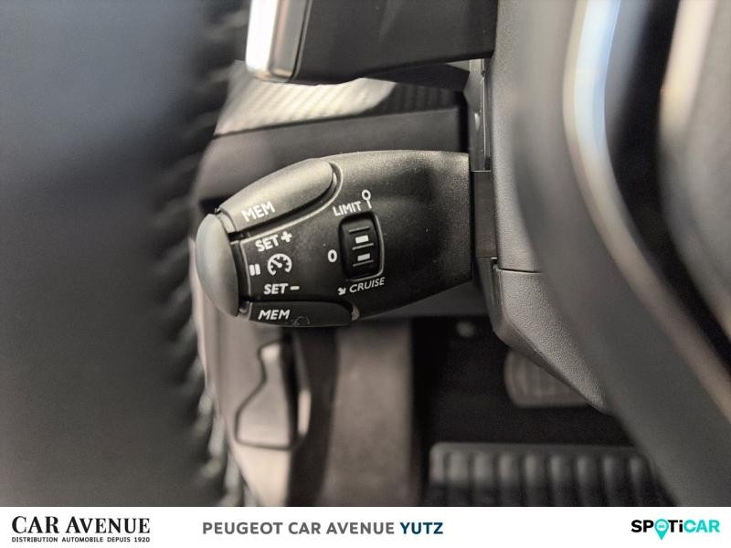 Occasion PEUGEOT 208 1.2 Hybrid 110ch Style e-DCS6 2025 Gris Artense (M) 22227 € à Yutz