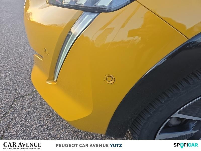Occasion PEUGEOT 208 e-208 136ch GT 2021 Jaune 15990 € à Yutz