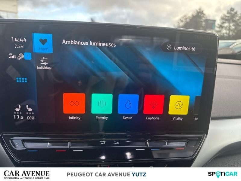 Used VOLKSWAGEN ID.5 174ch Pro 77 kWh 2022 Bleu Crépuscule Métallisée / Toit Noir € 25990 in Yutz