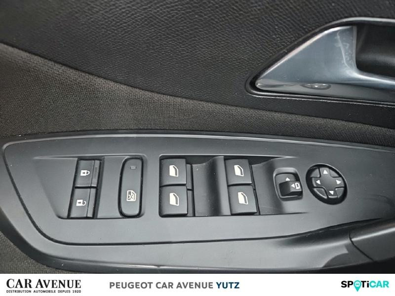 Occasion PEUGEOT 308 PHEV 180ch Active Pack e-EAT8 2022 Blanc Banquise (O) 21990 € à Yutz