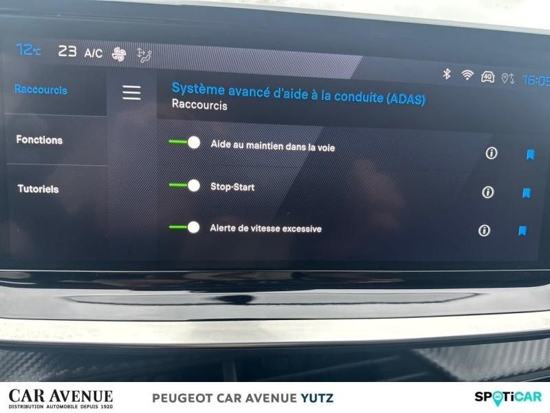 Used PEUGEOT 208 1.2 Hybrid 100ch Allure e-DCS6 2024 Bleu Vertigo (V) € 19390 in Yutz