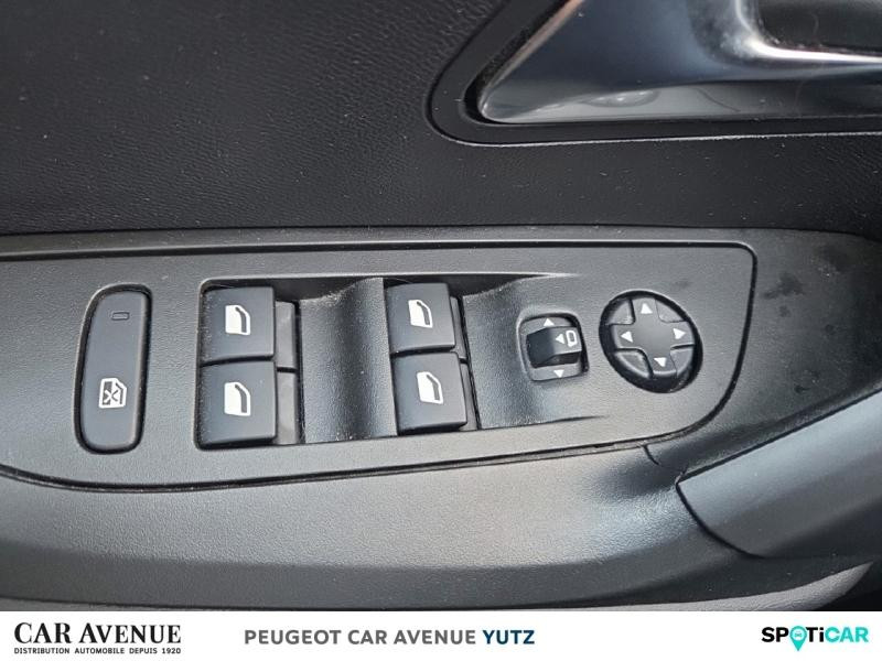 Used PEUGEOT 2008 1.5 BlueHDi 130ch S&S Allure Pack EAT8 125g 2021 Blanc Nacré (N) € 17990 in Yutz