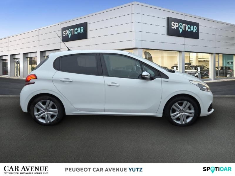 Occasion PEUGEOT 208 1.2 PureTech 82ch Style 5p 2018 Blanc Banquise 8990 € à Yutz