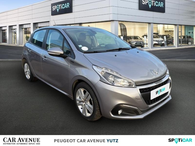 Used PEUGEOT 208 1.2 PureTech 82ch E6.c Signature 5p 2018 Gris Artense € 9490 in Yutz