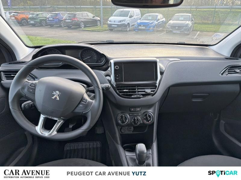 Used PEUGEOT 208 1.2 PureTech 82ch E6.c Signature 5p 2018 Gris Artense € 9490 in Yutz