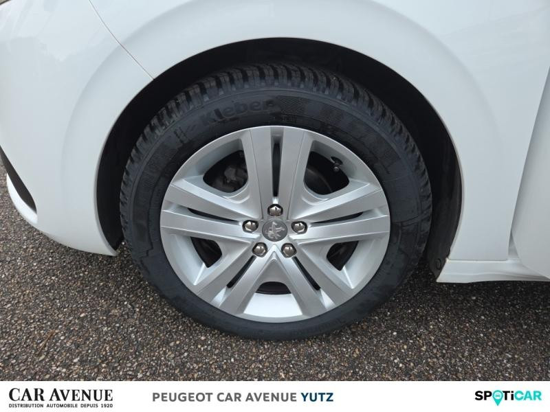 Occasion PEUGEOT 208 1.2 PureTech 82ch Style 5p 2018 Blanc Banquise 8990 € à Yutz