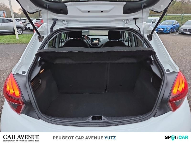Occasion PEUGEOT 208 1.2 PureTech 82ch Style 5p 2018 Blanc Banquise 8990 € à Yutz