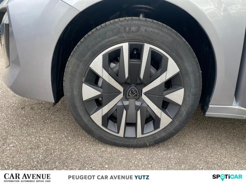 Used PEUGEOT 208 1.2 Hybrid 100ch Style e-DCS6 2025 Gris Artense (M) € 19990 in Yutz