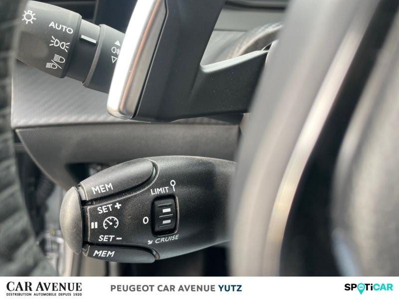 Used PEUGEOT 208 1.2 Hybrid 100ch Style e-DCS6 2025 Gris Artense (M) € 19990 in Yutz